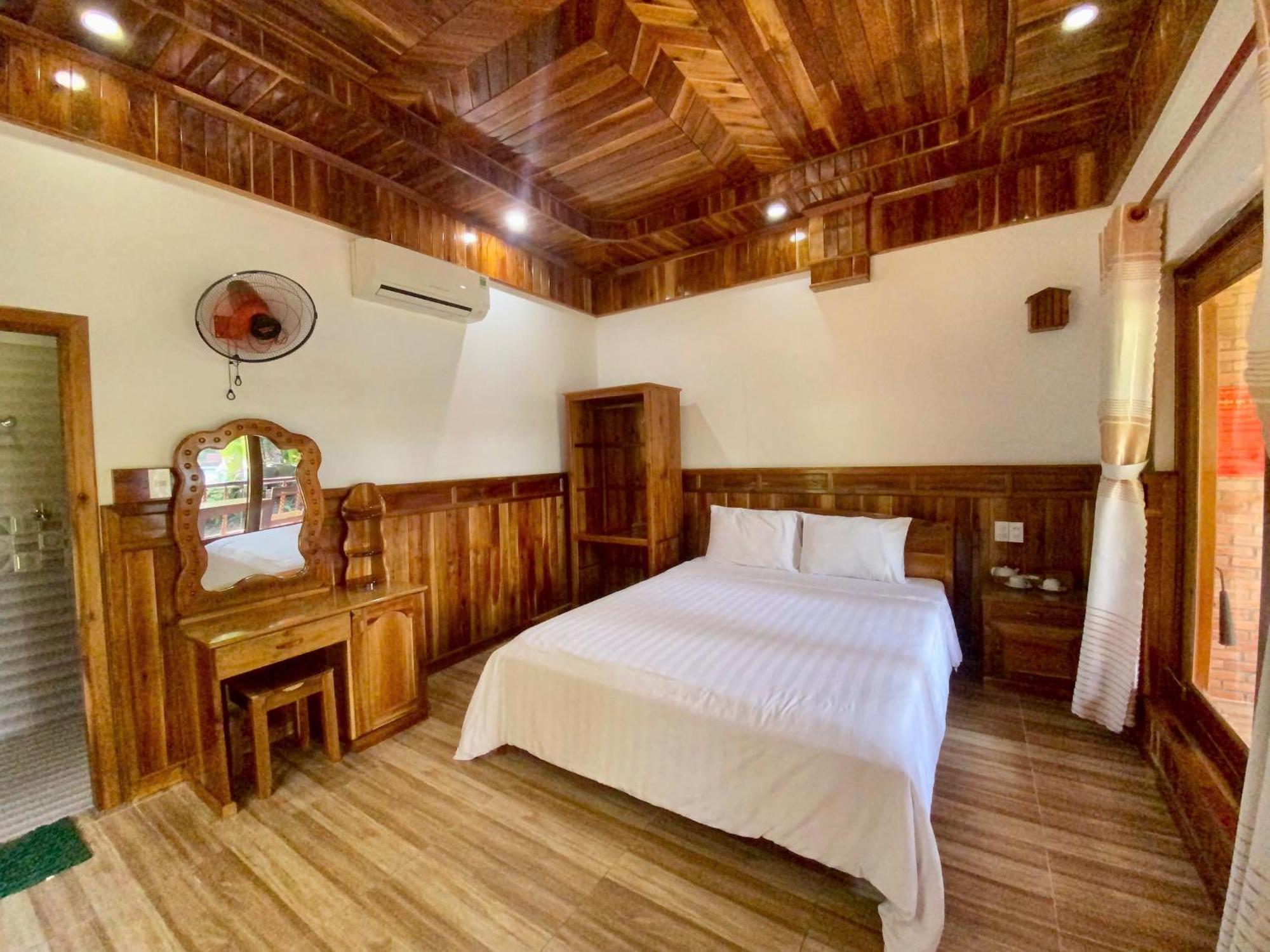 Y Nghia Bungalow Ong Lang Phu Quoc Exterior foto